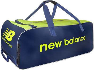 

New Balance JUNIOR WHEELIE KIT BAG(Multicolor, Kit Bag