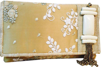 

CRAFTBAZAAR Casual Brown Clutch