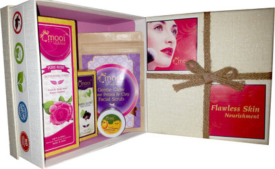

Mooi Naturals Flawless Skin Nourishment Gift Kit(150 ml)