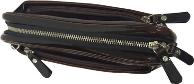

Essart Travel Document Holder(Brown)