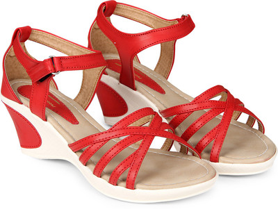 

XE Looks Women Red Wedges