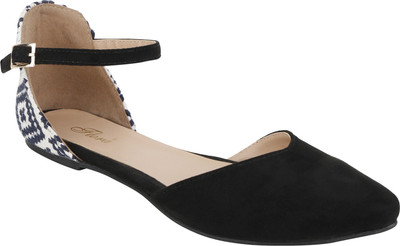 Flora Women Black Flats