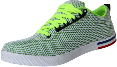 

Accurate Traders Casual Shoes for men Green White Sneakers For Men(Green, White