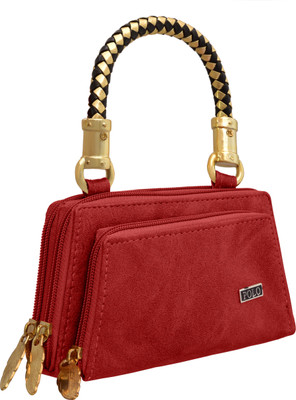 

TAP FASHION Women Casual Maroon PU Hand-held Bag