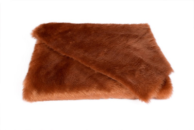 

Vardhman Fur Cloth Light brown Colour, Size 38 " x 34" , 2 Cms Hair Length Used For Dresses, Soft Toys Making, Jackets ,Cushions, Decorations Etc