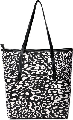 

scoopstreet Shoulder Bag(Black)