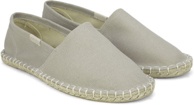 

United Colors of Benetton Espadrills For Men(Grey, 905