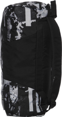 

REEBOK MTIN U CNV GRP Duffle Bag(Black, Kit Bag