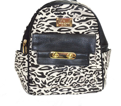

JG Shoppe Model4627 12 L Backpack(Black)