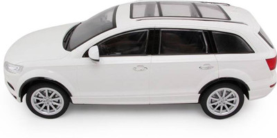 

VShine Audi Q7 Full Function Remote Car (Rechargeable) Scale 1:16(White)