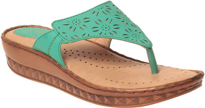

MSC Women Green Wedges