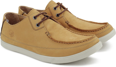 

Woodland Sneakers For Men(Brown, Snaype