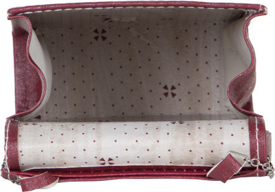 

MODO CALDO Women Casual Red PU Sling Bag