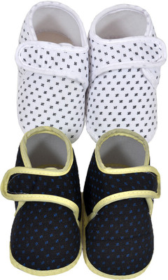 

Crux & Hunter Booties(Toe to Heel Length - 12 cm Multicolor)