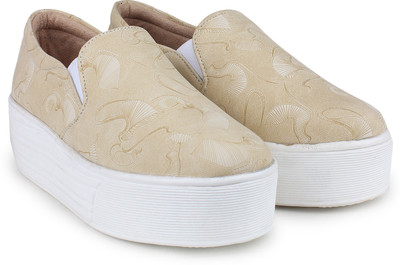 

STEEMO Mocassin For Women(Multicolor, Cream