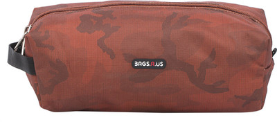 

Bags R Us TRAVEL AIDER Travel Toiletry Kit(Maroon)