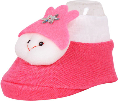 

Ole Baby OB-CSB-F693-P Booties(Toe to Heel Length - 10 cm Pink)