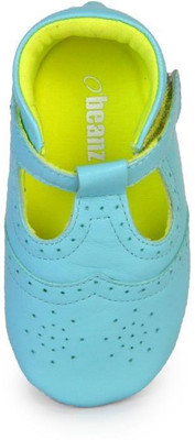 

Beanz Girls Velcro Jutis(Blue, Sky blue