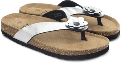 

Miss CL By Carlton London Women SILVER Flats