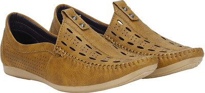 

Kraasa Trendy Loafers For Men(Tan