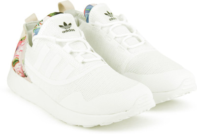

ADIDAS ORIGINALS ZX FLUX ADV VIRTUE W Sneakers For Women(White, Ftwwht/ftwwht/halpin