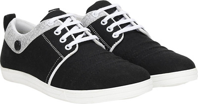 

Kraasa Glacier Sneakers For Men(Black, Grey
