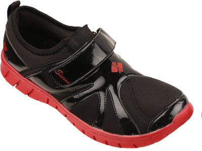 

TWIN Edson walking Casuals For Men(Multicolor, Red