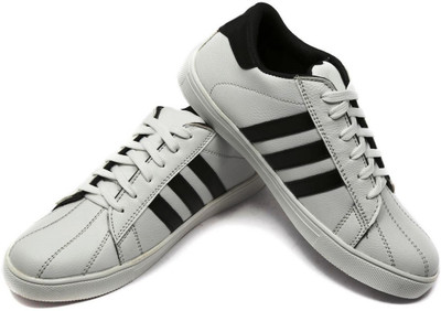 

Spectrum Sneakers For Men(White