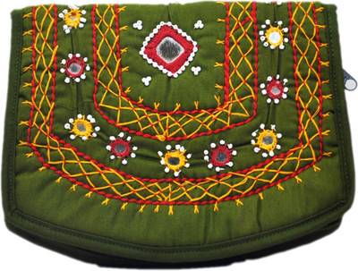 

FAVINO Casual Green Clutch