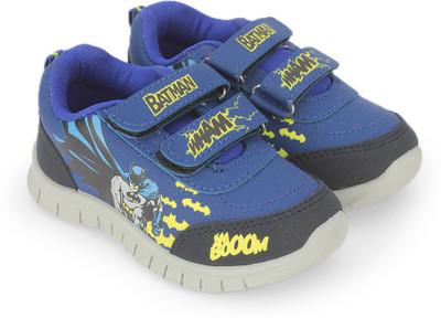 

Batman Boys Velcro Walking Shoes(Blue, Royal blue grey