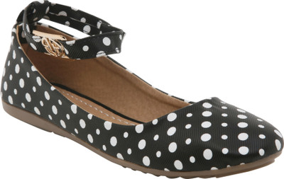 

Nayra Creations Bellies For Women(Black