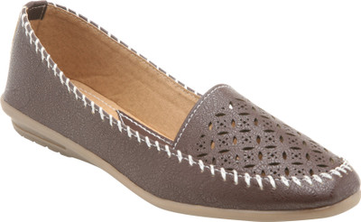 

Nayra Creations Bellies For Women(Brown