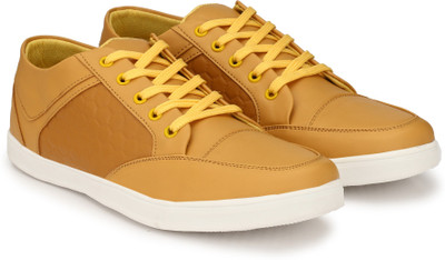 

LAYASA Sneakers For Men(Yellow, Yello