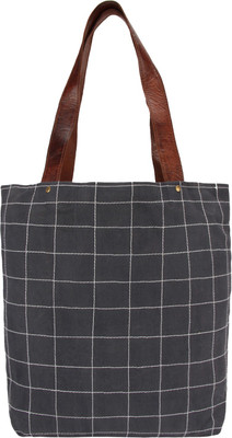 

Vivinkaa Shoulder Bag(Black)