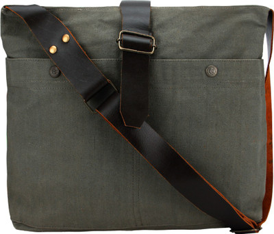

Vivinkaa Sling Bag(Khaki)