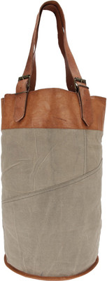 

Vivinkaa Shoulder Bag(Khaki)