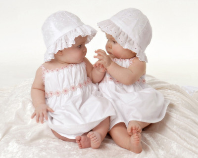 

Cute Twins Smile Baby For Pregant Women Baby Poster HD Qualit Paper 12 * 18 Inch Qty 1 (Size - A3) Paper Print(12 inch X 18 inch, Rolled)