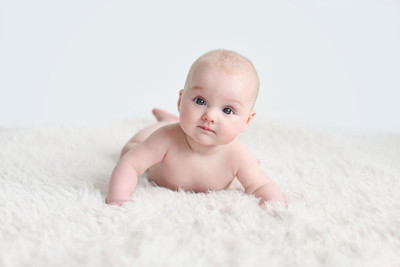 

Cute Baby For Pregnant Women Baby Poster HD Quality Paper 12 * 18 Inch Qty 1 (Size - A3) Paper Print(12 inch X 18 inch, Rolled)