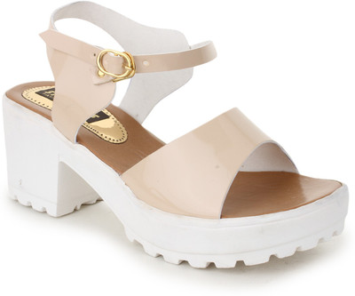 Sapatos Women Beige Wedges
