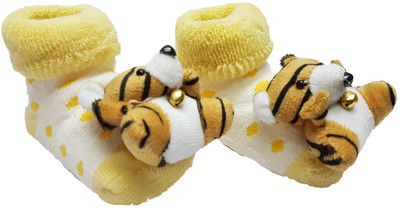 

GoodStart Closed-Toe Yellow 1 pair of baby booties Booties(Toe to Heel Length - 11 cm Yellow)