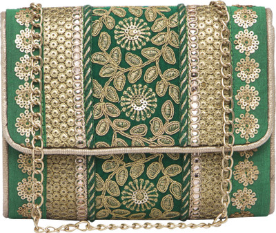 

Balee Fashions Party Green Clutch