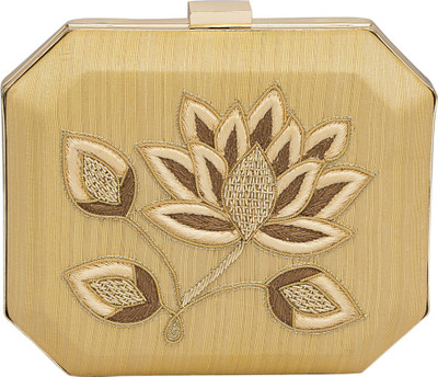 

sunbeams Casual Gold Clutch