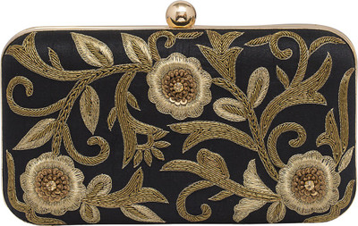 

Balee Fashions Party Black Clutch