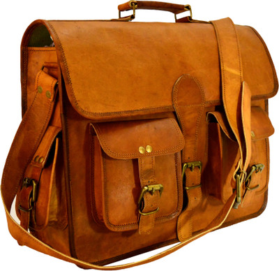 

ALBORZ 15.6 inch Laptop Messenger Bag(Brown)