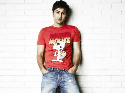 

BOLLYWOOD STAR RANVEER KAPOOR CUTE HD WALLPAPER ON FINE ART PAPER ON 24X36 LARGE PAPER Photographic Paper(36 inch X 24 inch, Rolled)