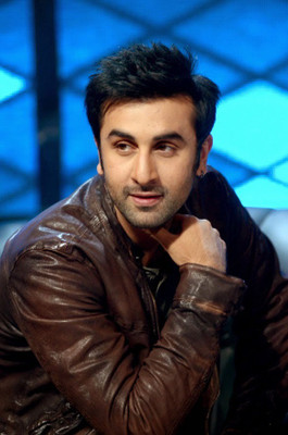 

BOLLYWOOD STAR RANVEER KAPOOR CUTE HD WALLPAPER ON FINE ART PAPER ON 24X36 LARGE PAPER Photographic Paper(36 inch X 24 inch, Rolled)