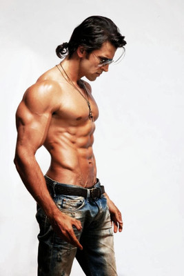 

BOLLYWOOD STAR HRITHIK ROSHAN HD WALLPAPER ON FINE ART PAPER ON 24X36 LARGE PAPER Photographic Paper(36 inch X 24 inch, Rolled)