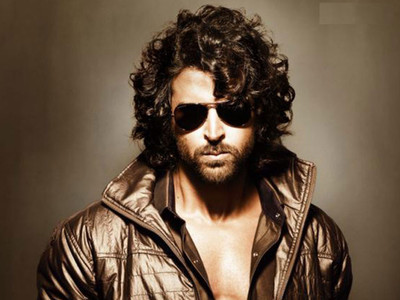 

BOLLYWOOD STAR HRITHIK ROSHAN HD WALLPAPER ON FINE ART PAPER Fine Art Print(19 inch X 13 inch, Rolled)