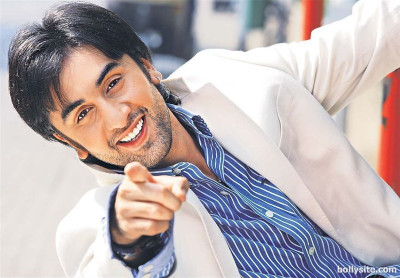 

BOLLYWOOD STAR RANVEER KAPOOR CUTE HD WALLPAPER ON FINE ART PAPER ON 24X36 LARGE PAPER Photographic Paper(36 inch X 24 inch, Rolled)