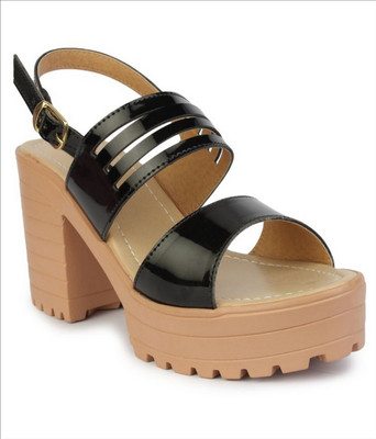 

Shoe Cloud Women Black Wedges